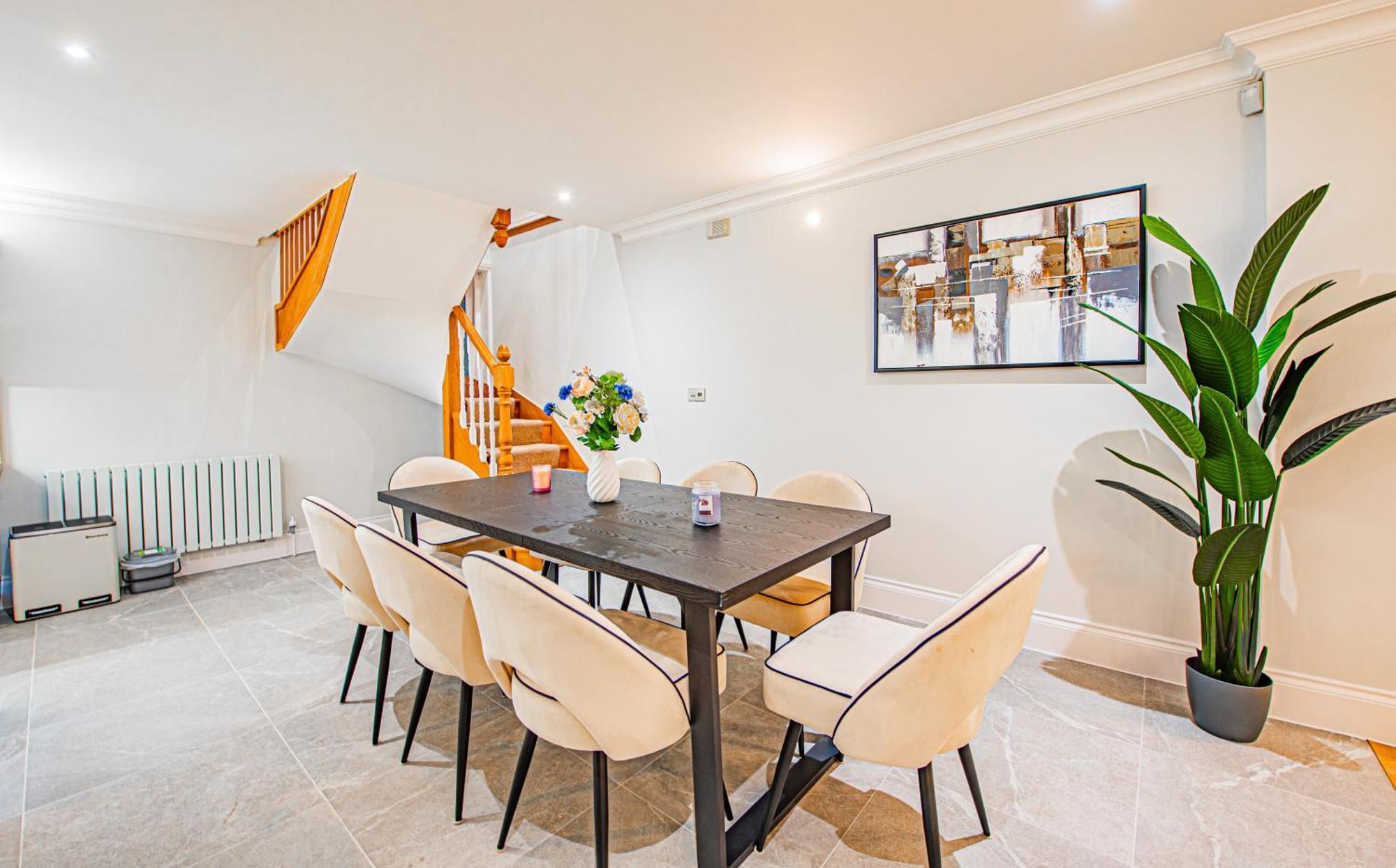 Luxury Mews House With Free Parking Appartamento
